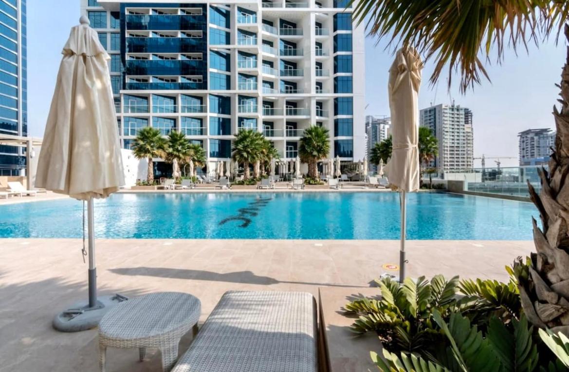 Luxury Aparthotel Prive Дубай Екстер'єр фото